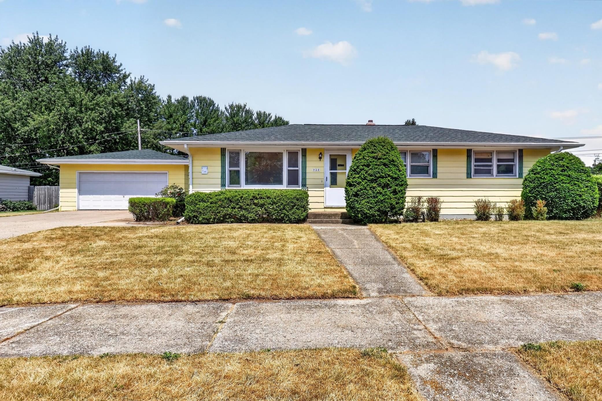 920 W Sunset Drive
