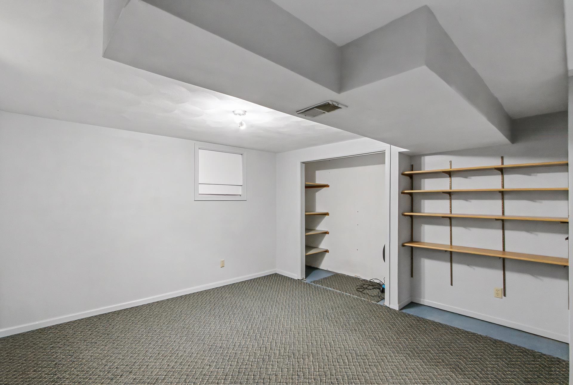 2510 Mt Vernon Avenue