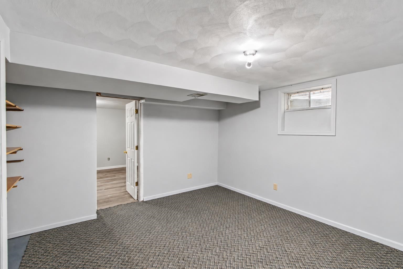2510 Mt Vernon Avenue