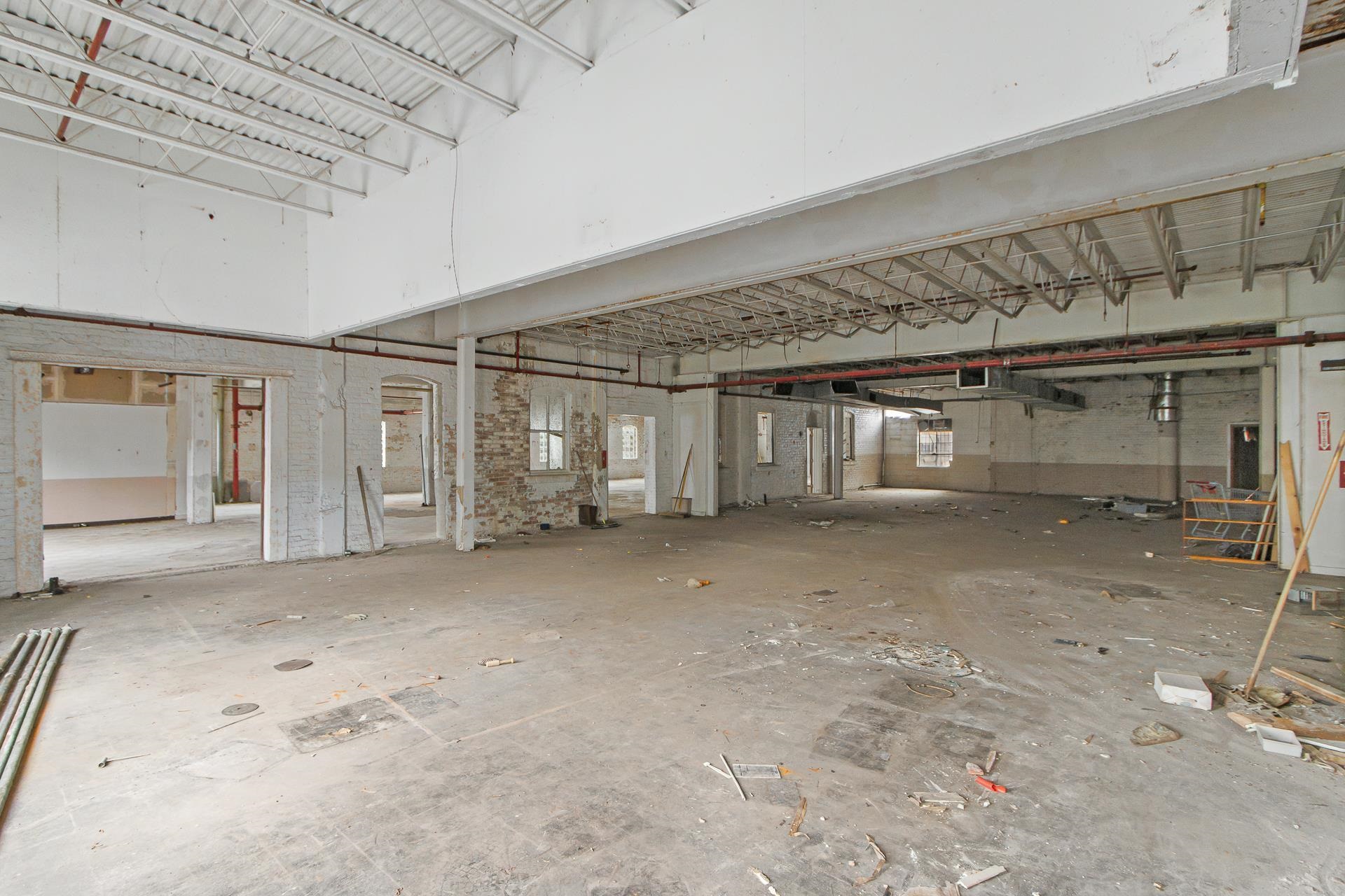 340 N Franklin Street