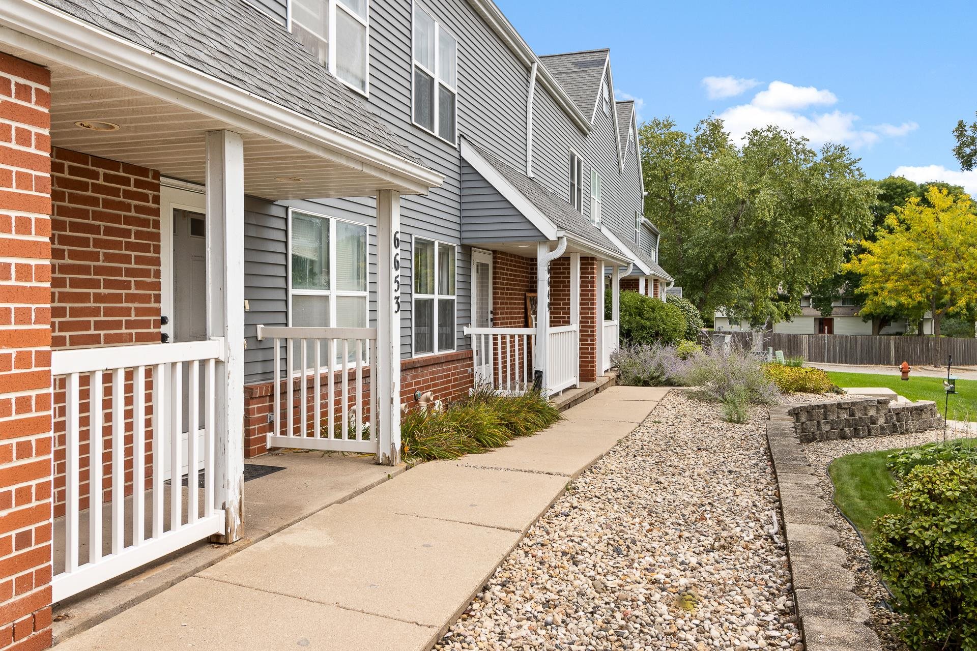 6649 Raymond Road Unit: 10