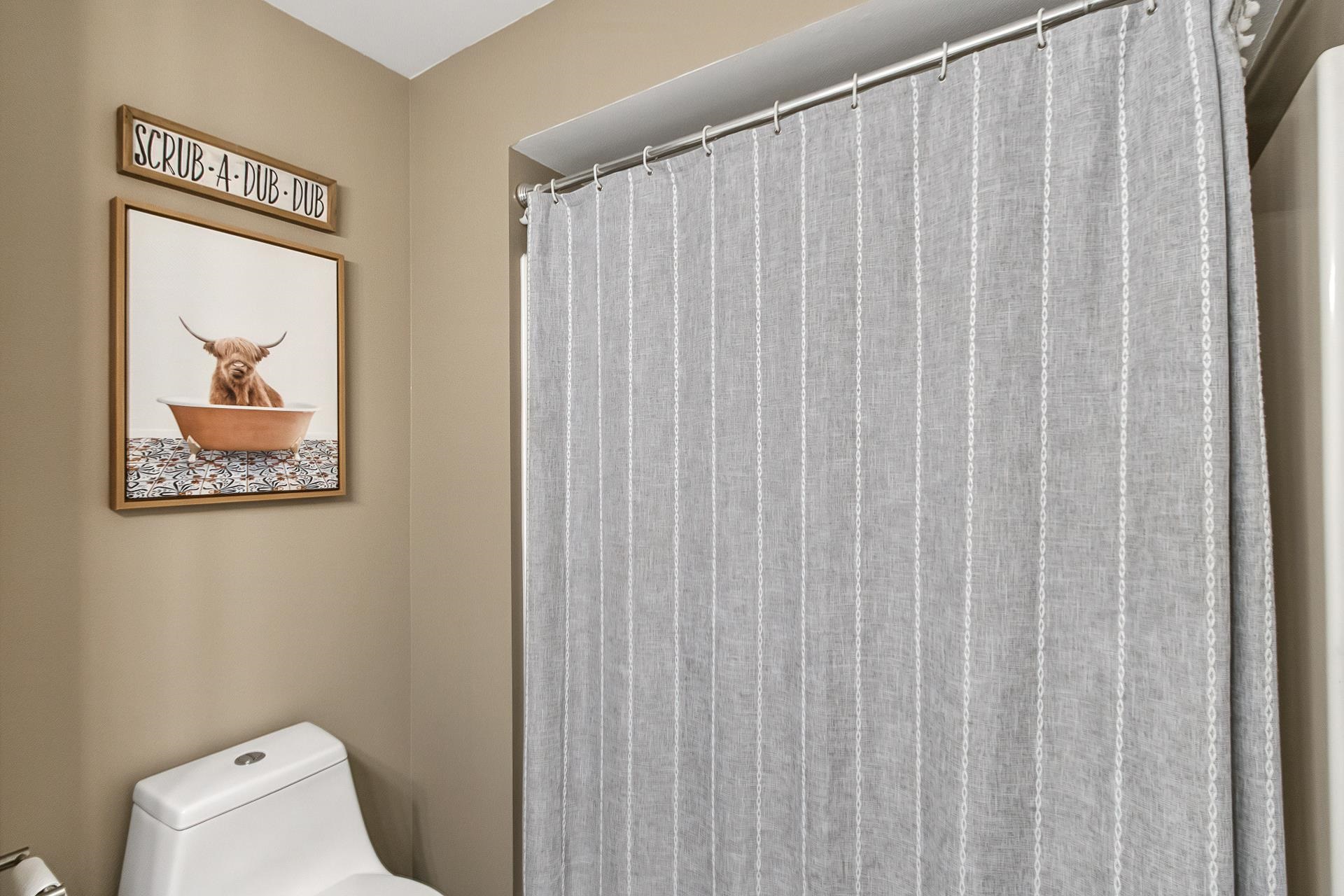 6649 Raymond Road Unit: 10