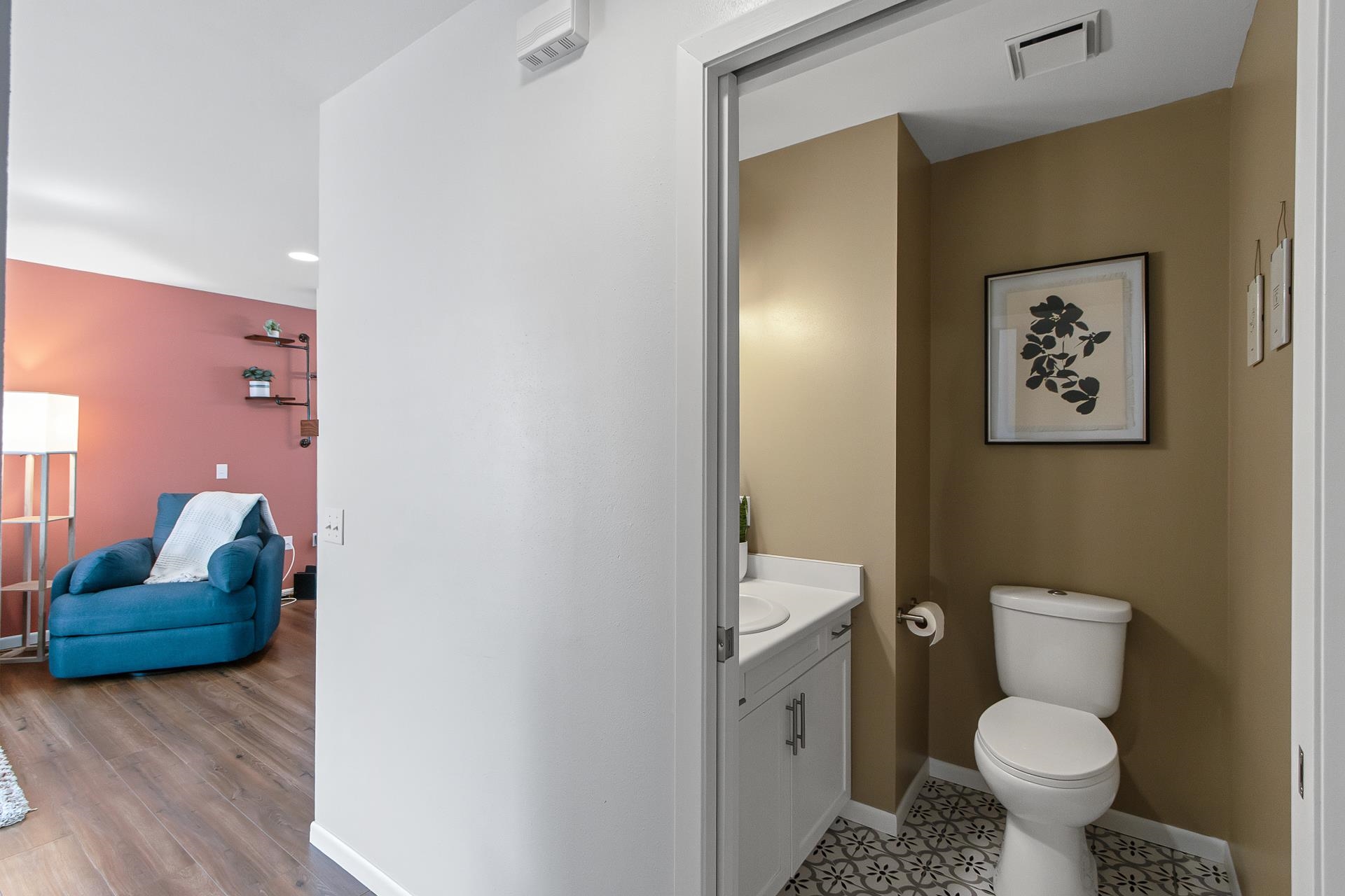 6649 Raymond Road Unit: 10