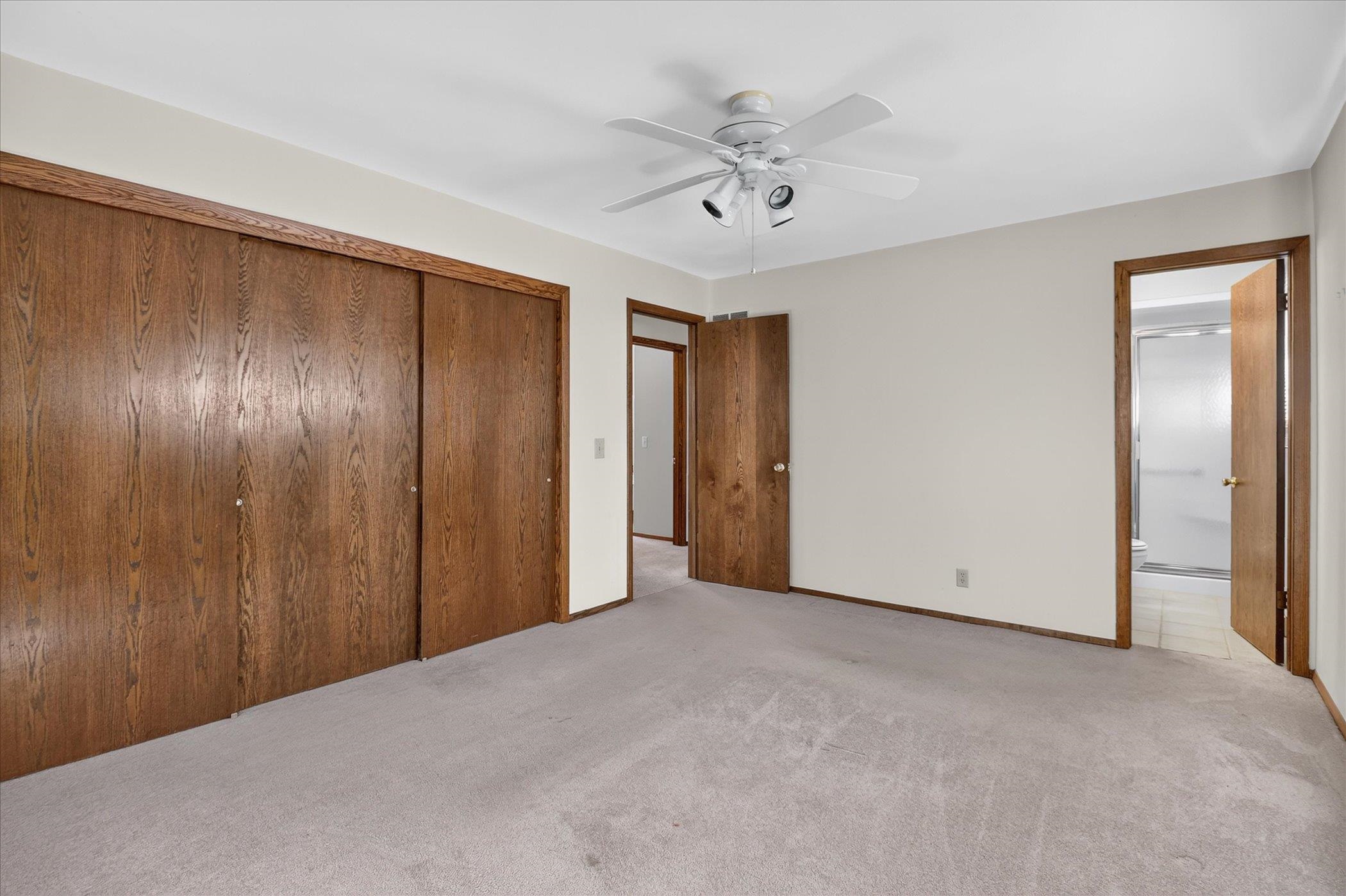 2528 Lilac Lane