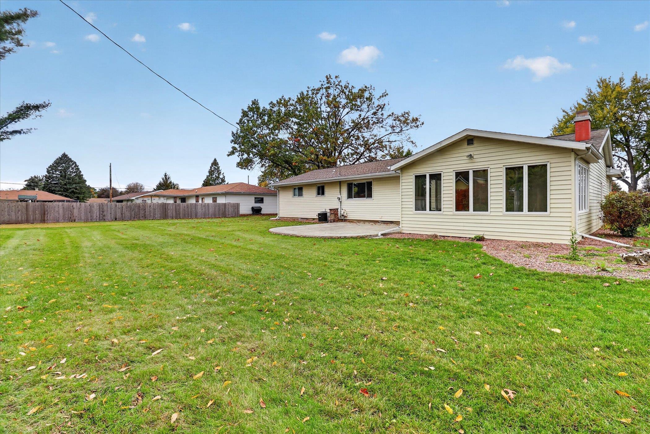 2528 Lilac Lane