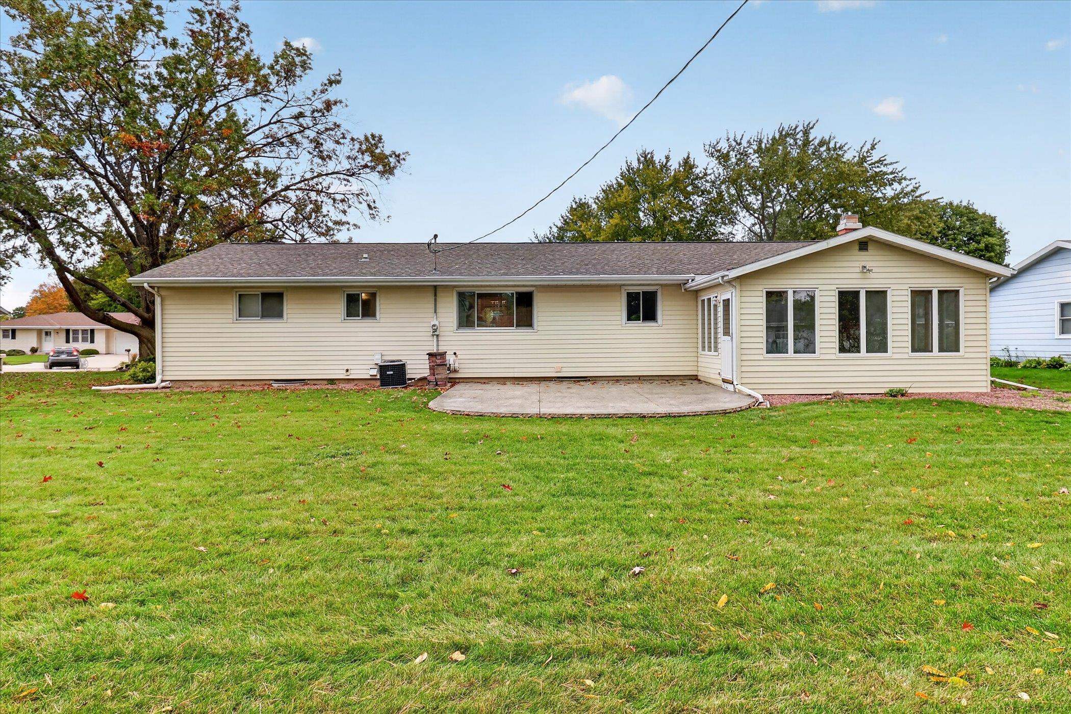 2528 Lilac Lane