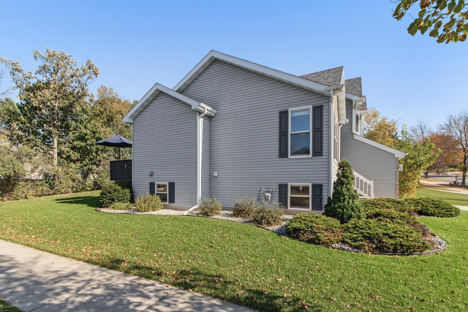 6538 Appleglen Lane