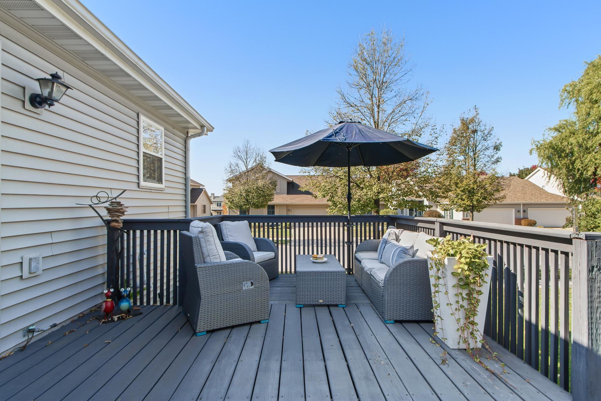 6538 Appleglen Lane