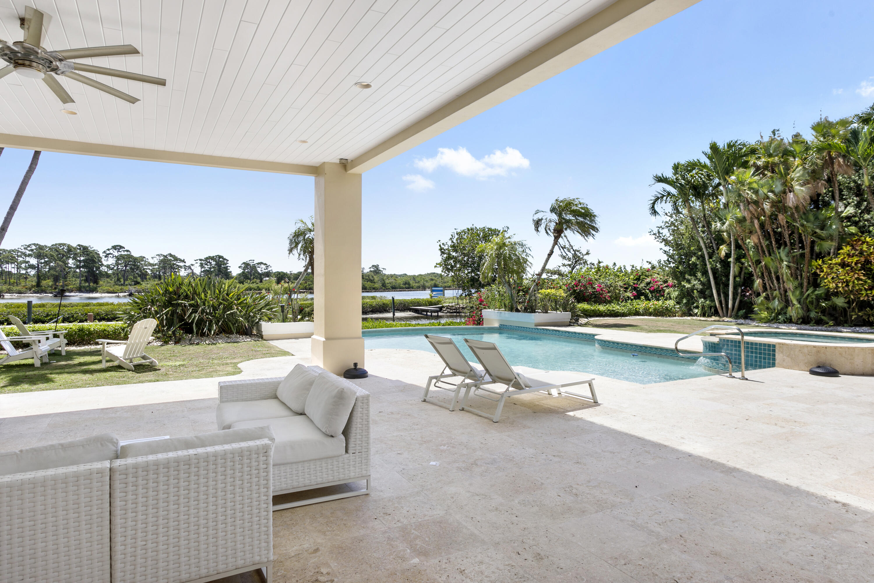 194 Spyglass Court