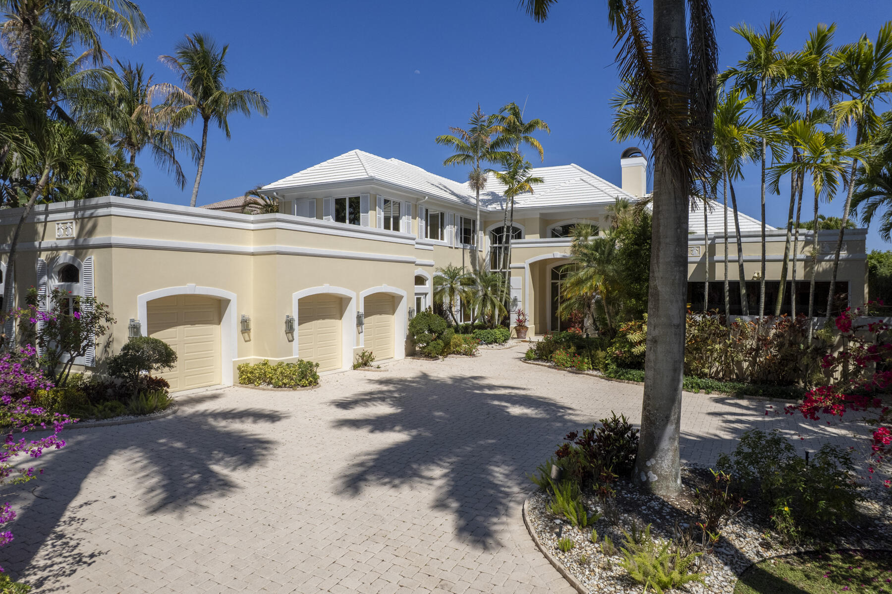 194 Spyglass Court