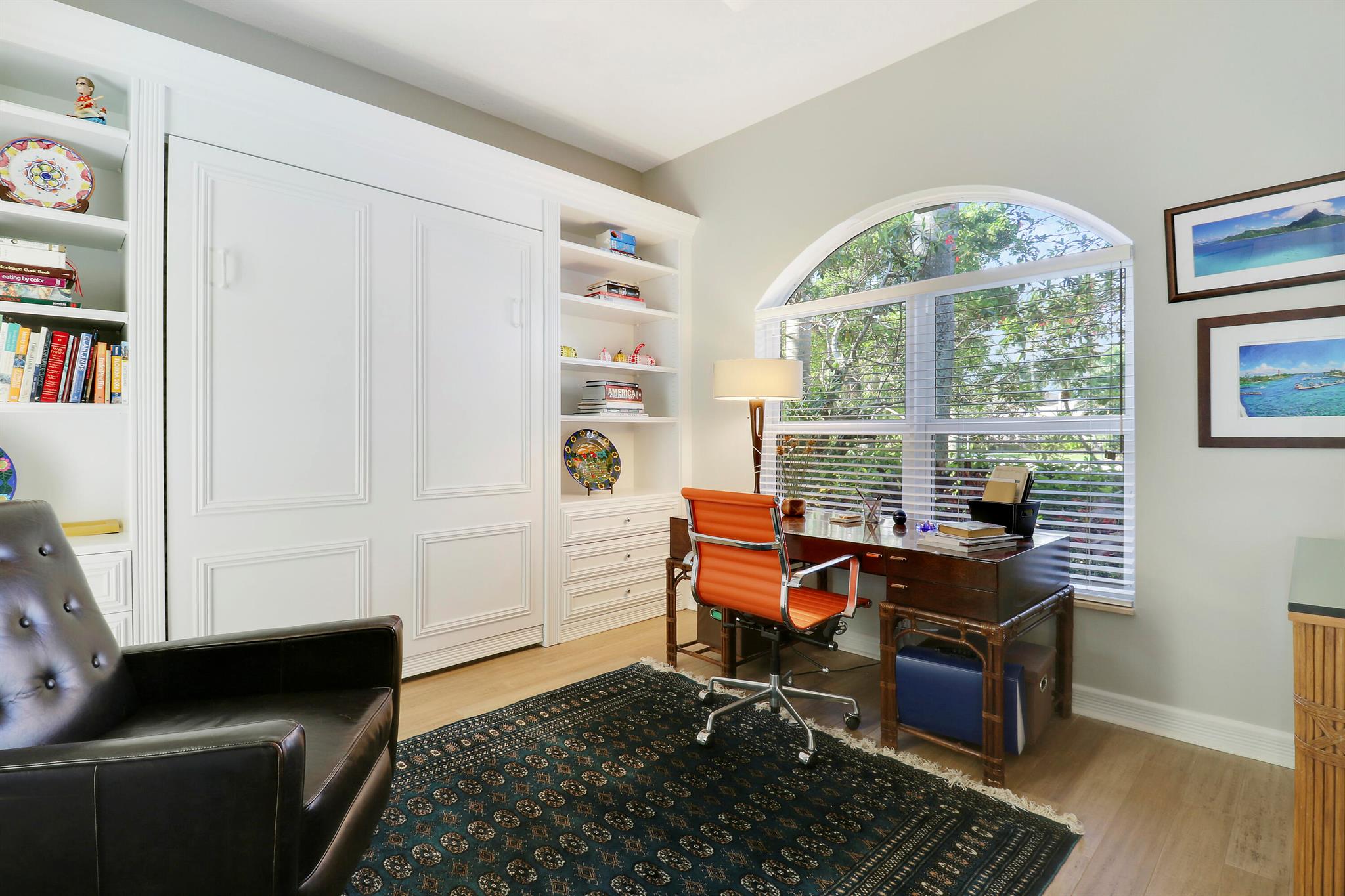 8733 SE Compass Island Way