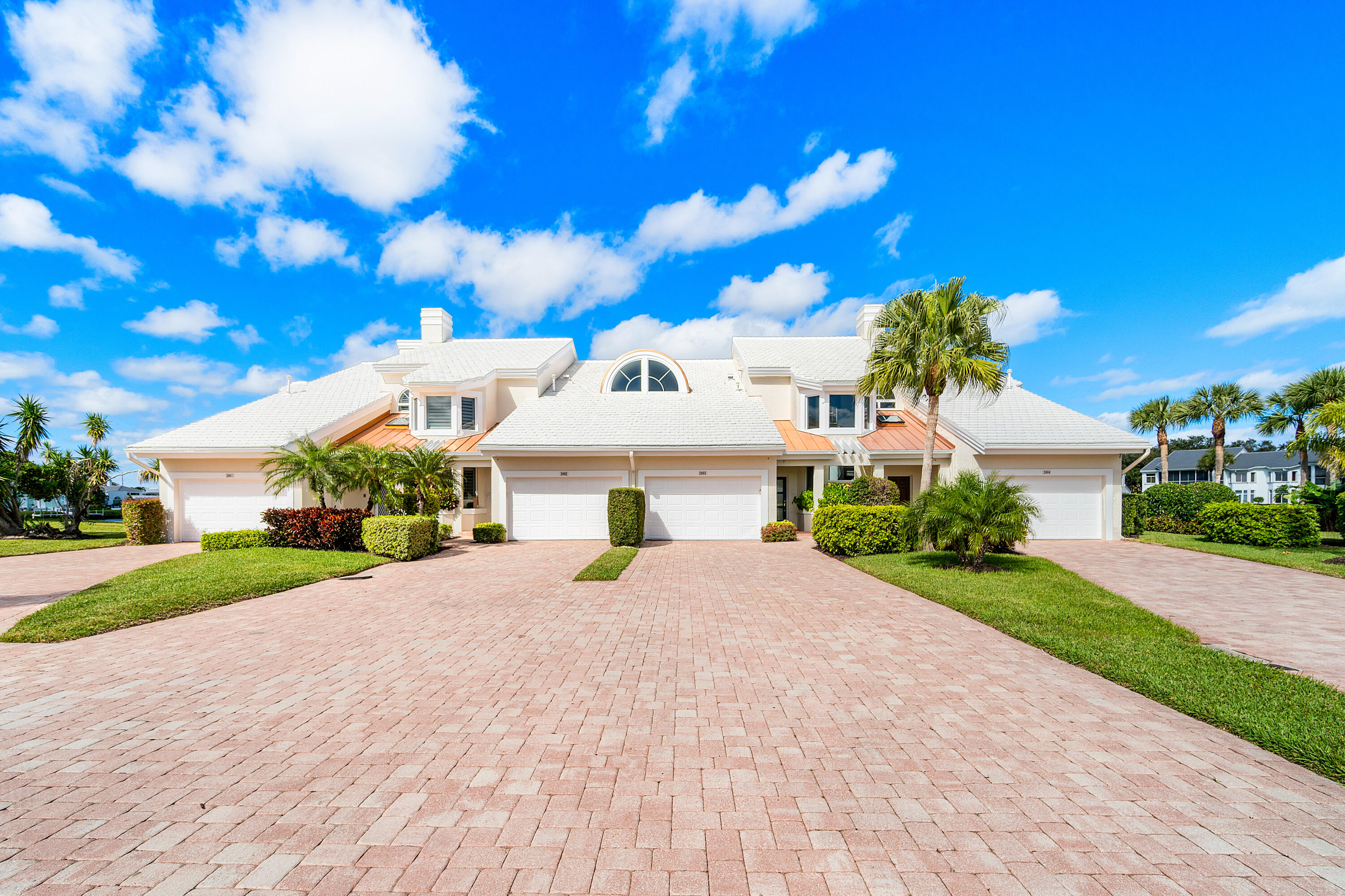 2603 Captains Way
