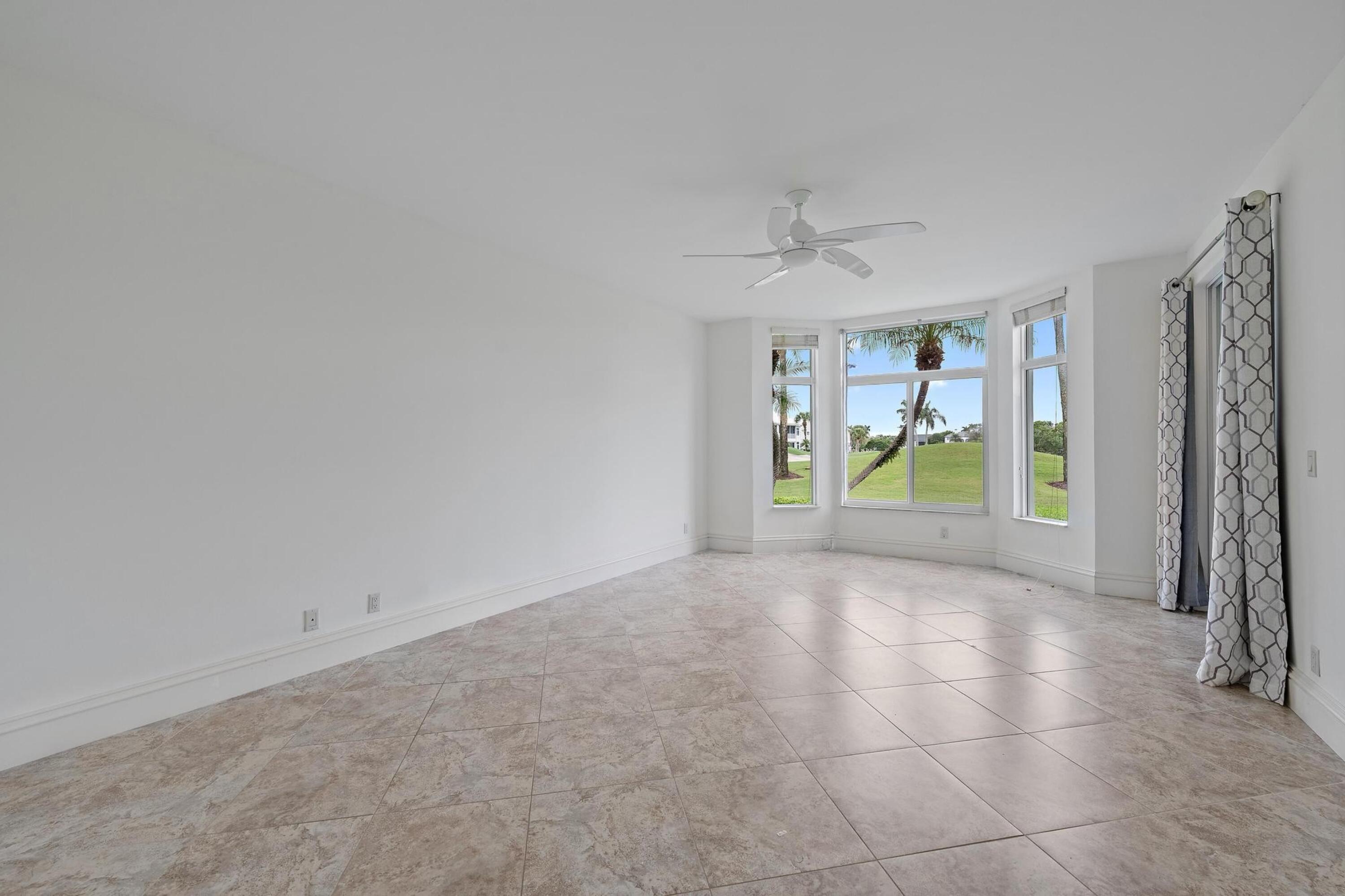 1504 Captains Way