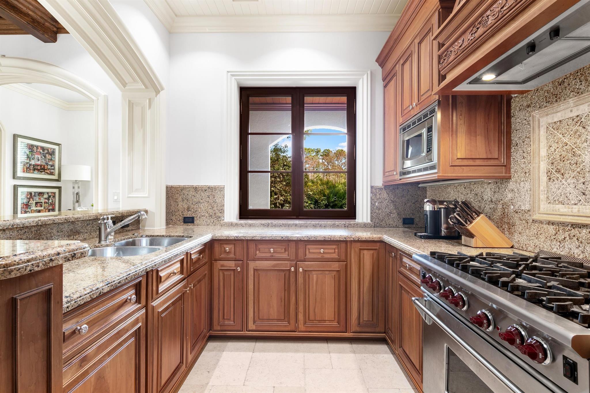 306 Villa Drive