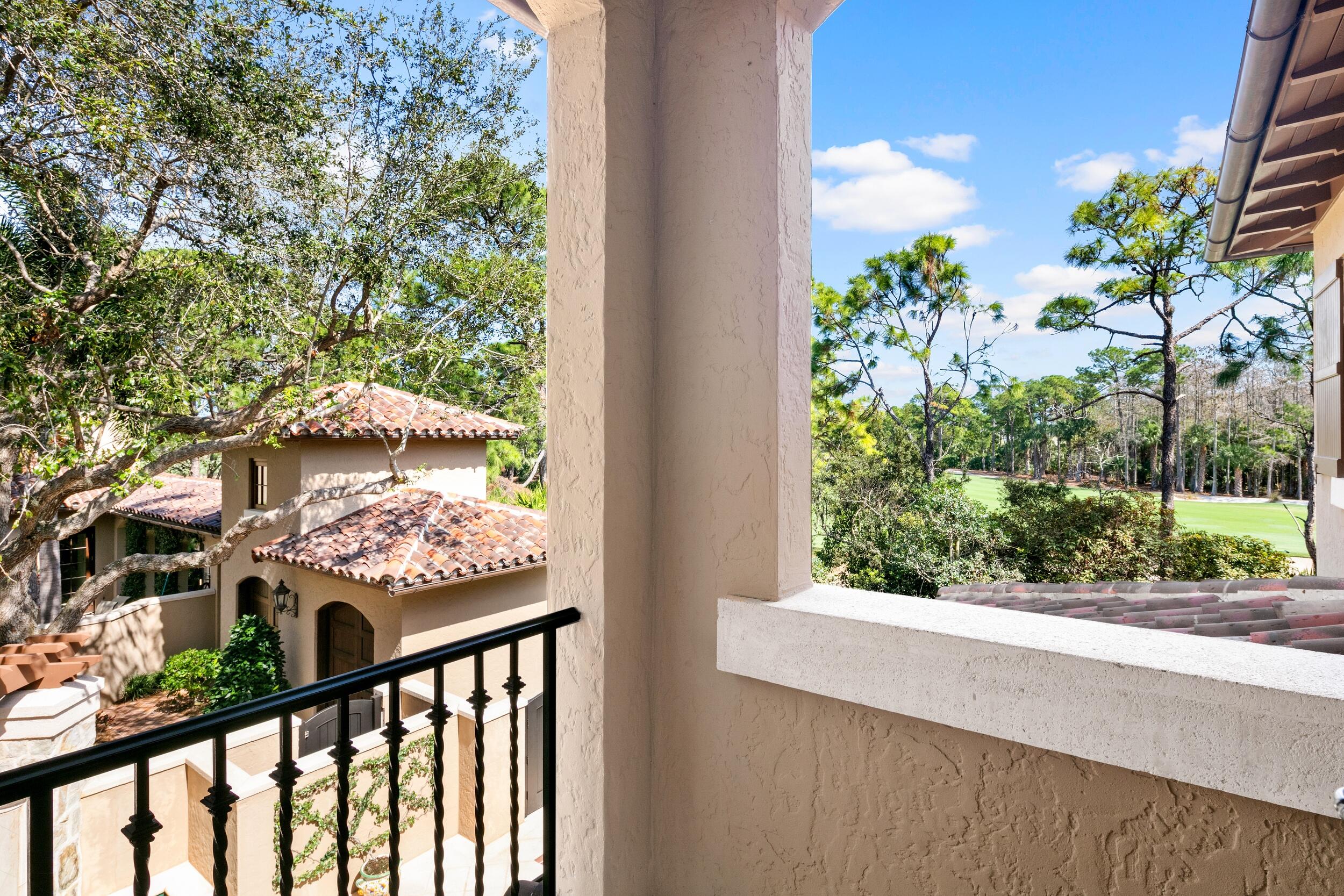 306 Villa Drive