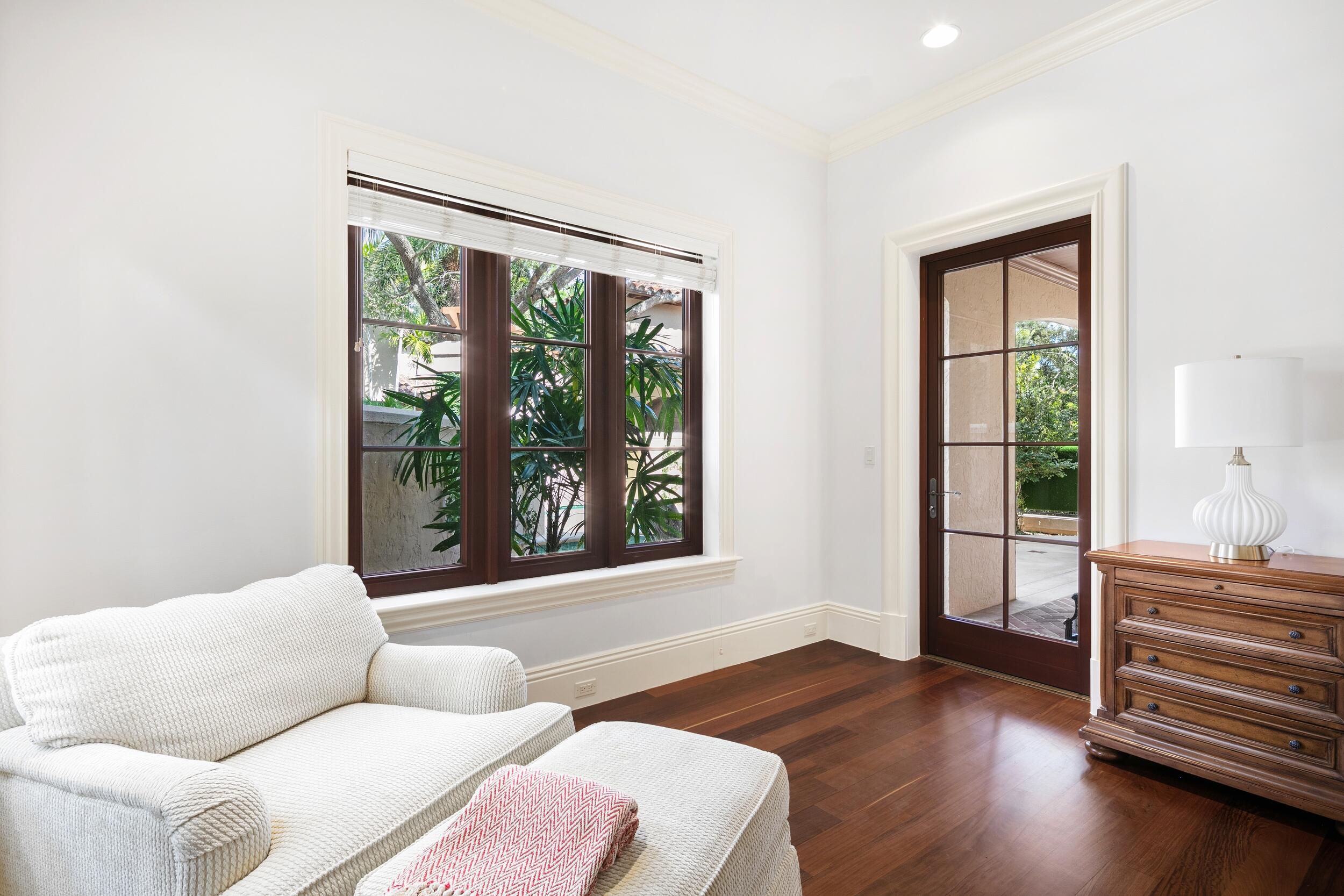306 Villa Drive