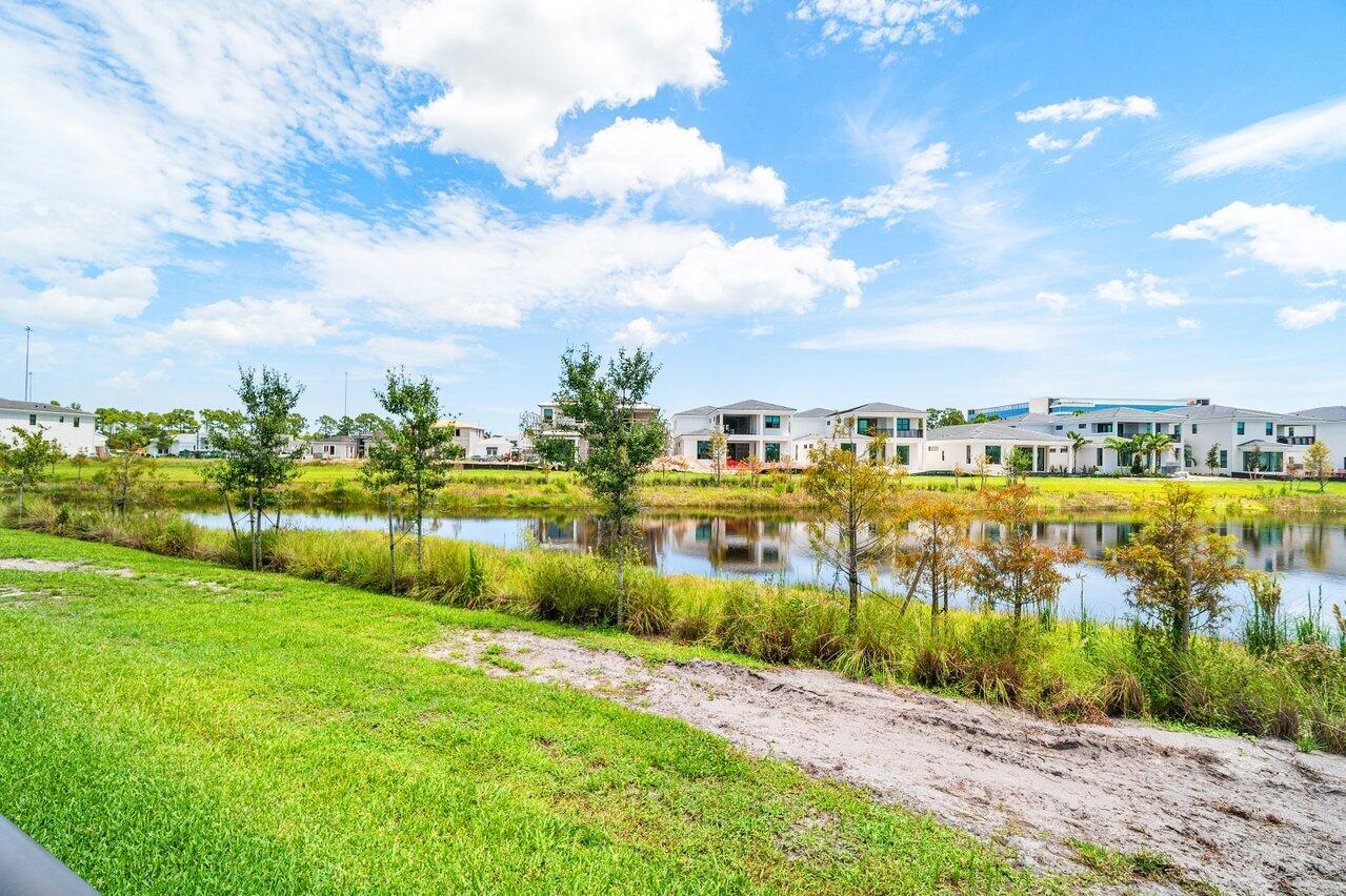 13393 Artisan Circle