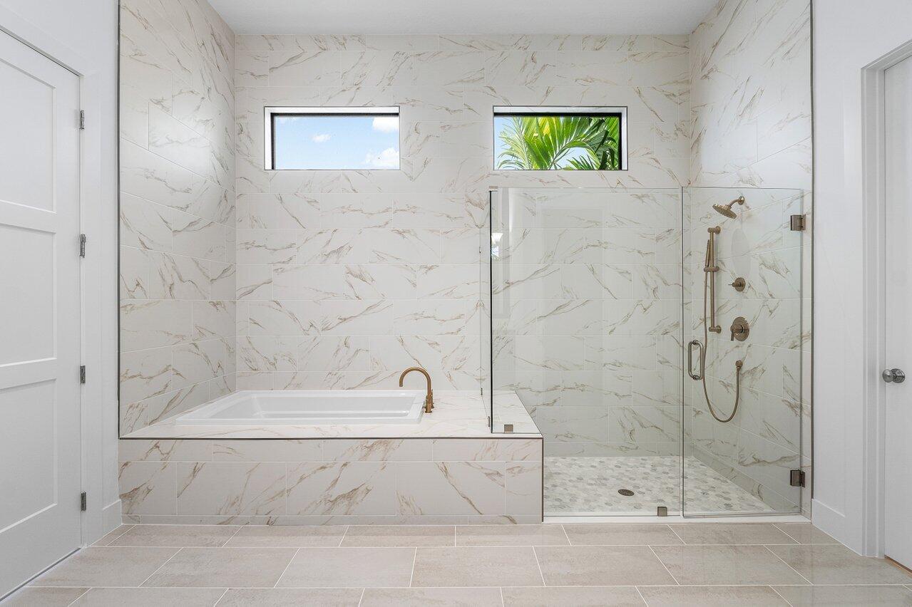 13393 Artisan Circle