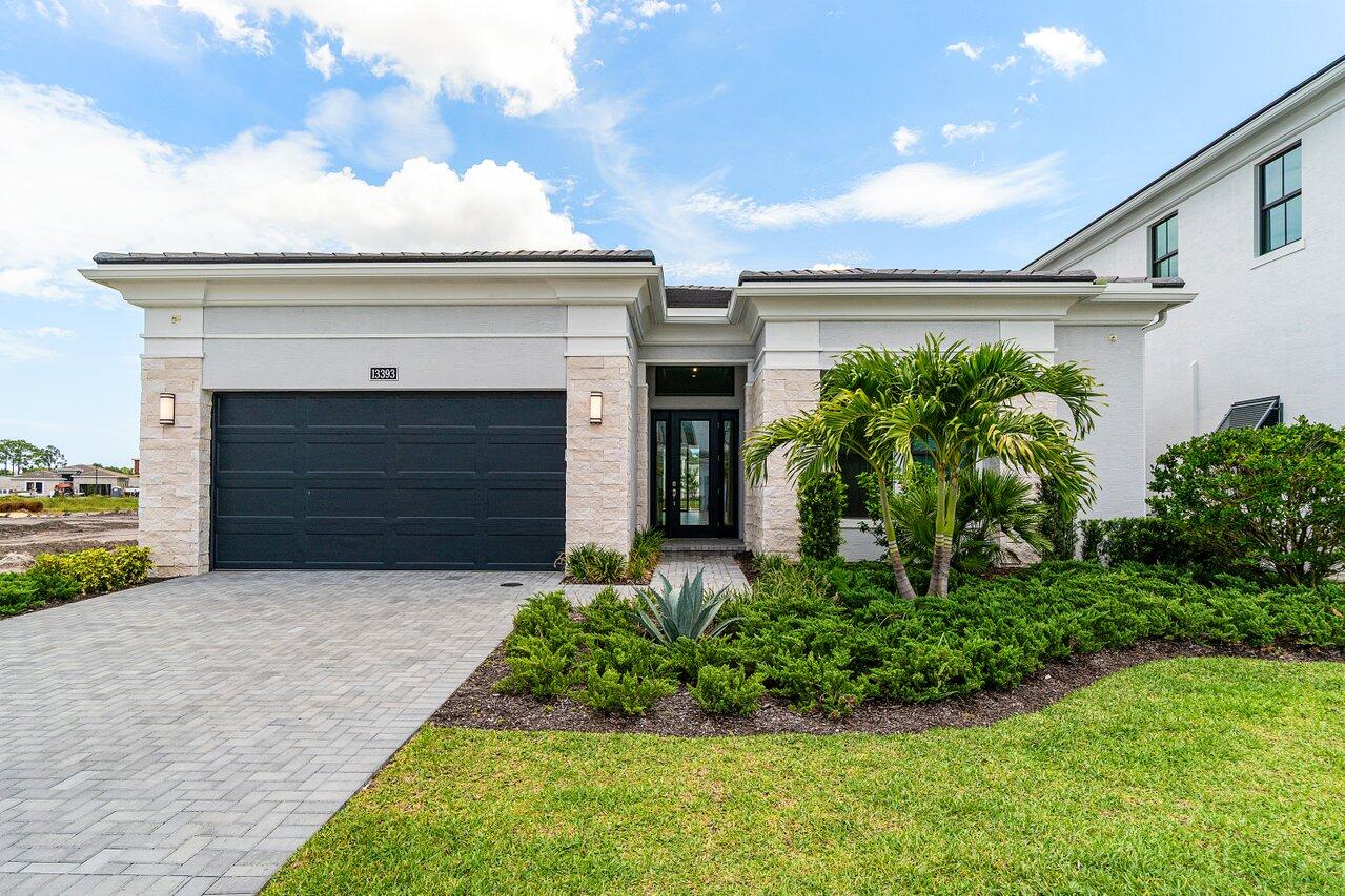 13393 Artisan Circle