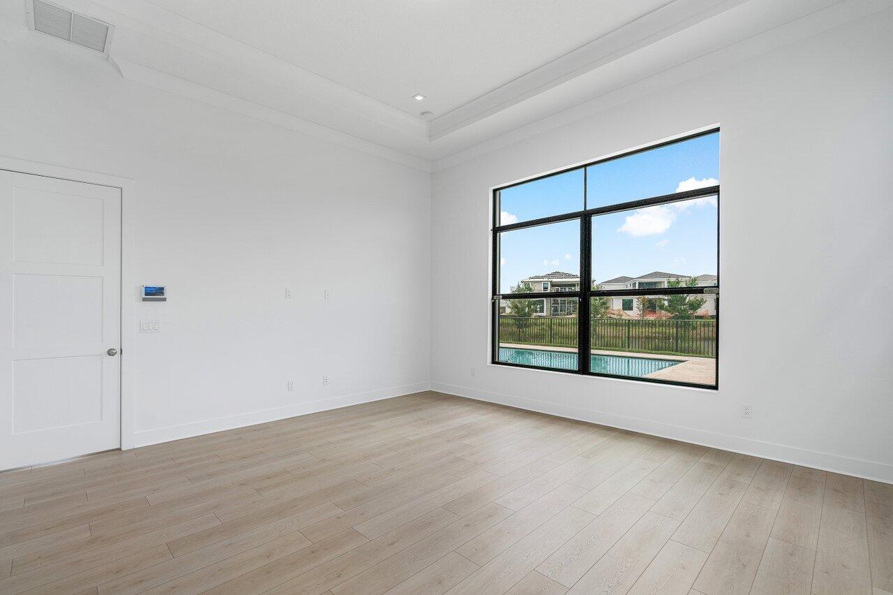 13393 Artisan Circle