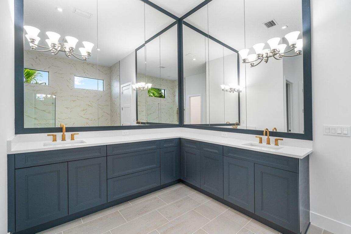 13393 Artisan Circle