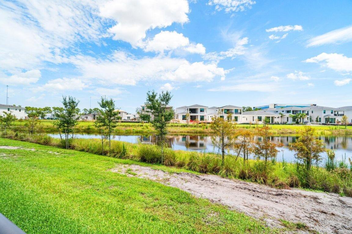 13393 Artisan Circle