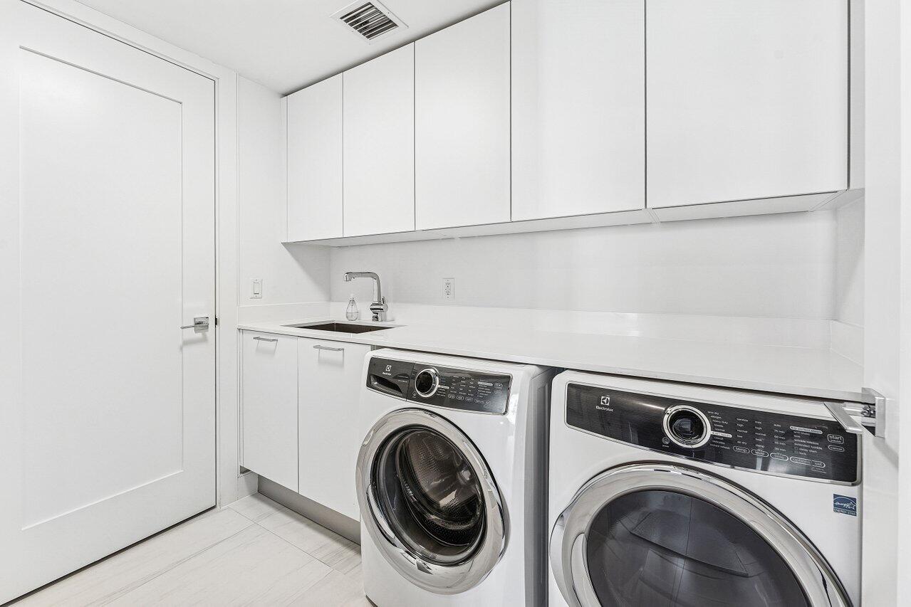 3730 N Ocean Drive 17 C