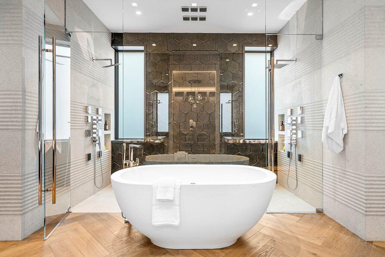 126 Spinnaker Lane Lane