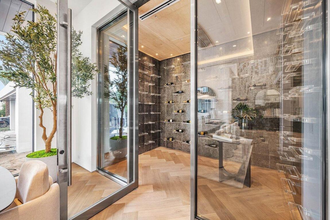 126 Spinnaker Lane Lane