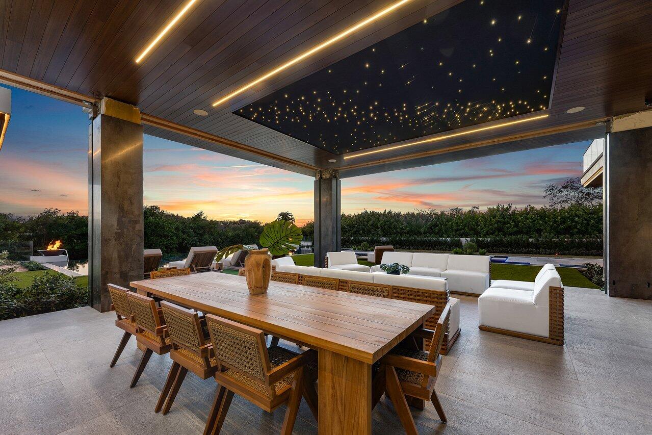 126 Spinnaker Lane Lane