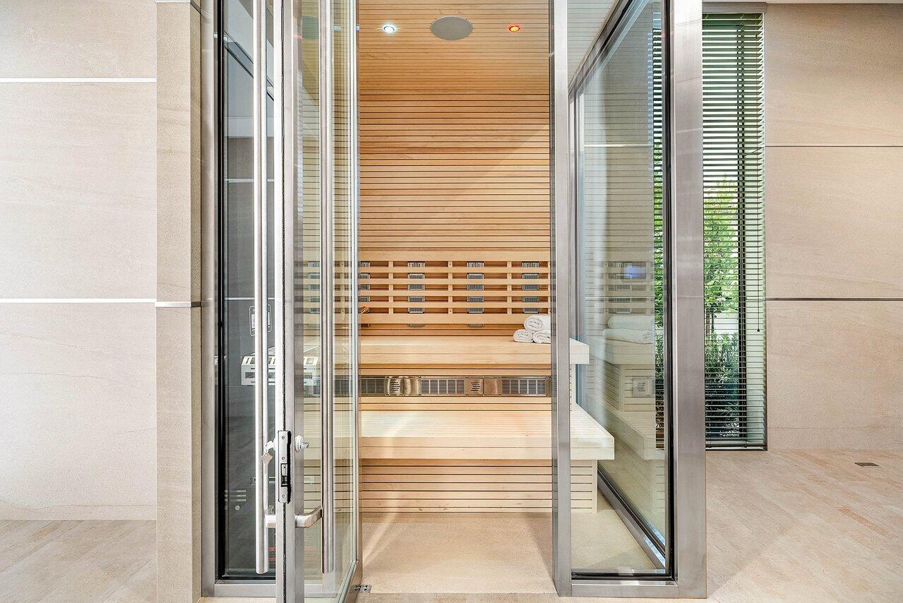 126 Spinnaker Lane Lane