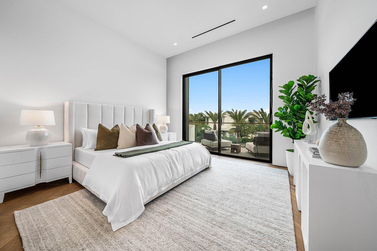 126 Spinnaker Lane Lane