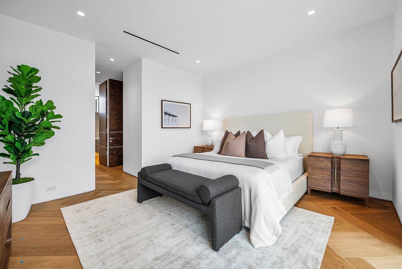 126 Spinnaker Lane Lane