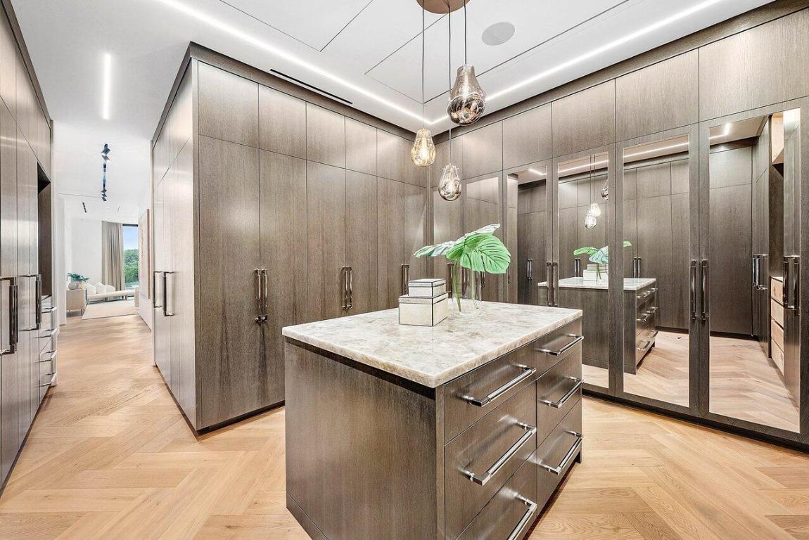 126 Spinnaker Lane Lane