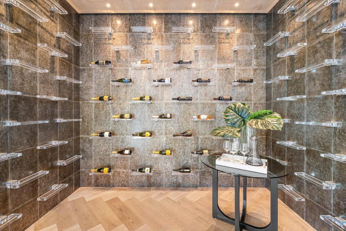 126 Spinnaker Lane Lane