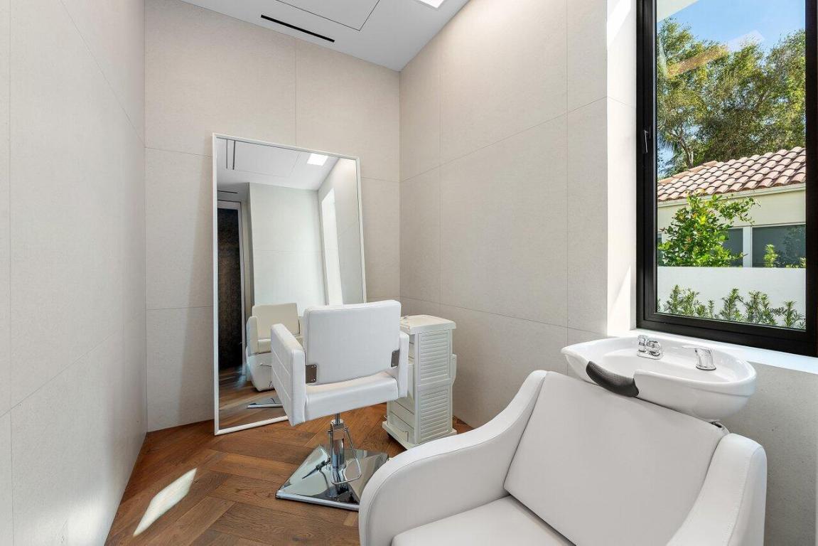 126 Spinnaker Lane Lane