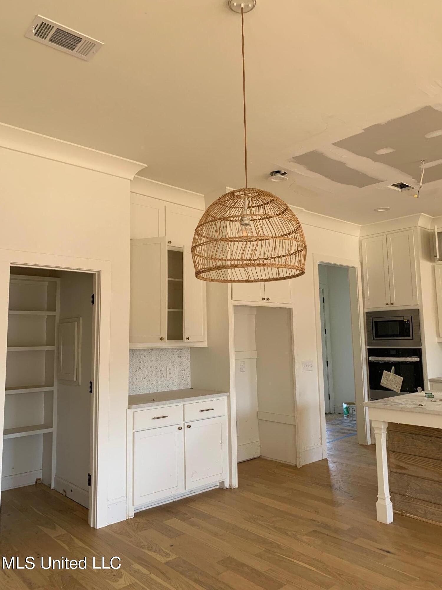 121 Trace Pointe Place