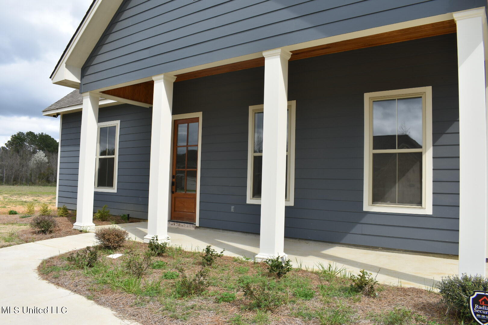 121 Trace Pointe Place