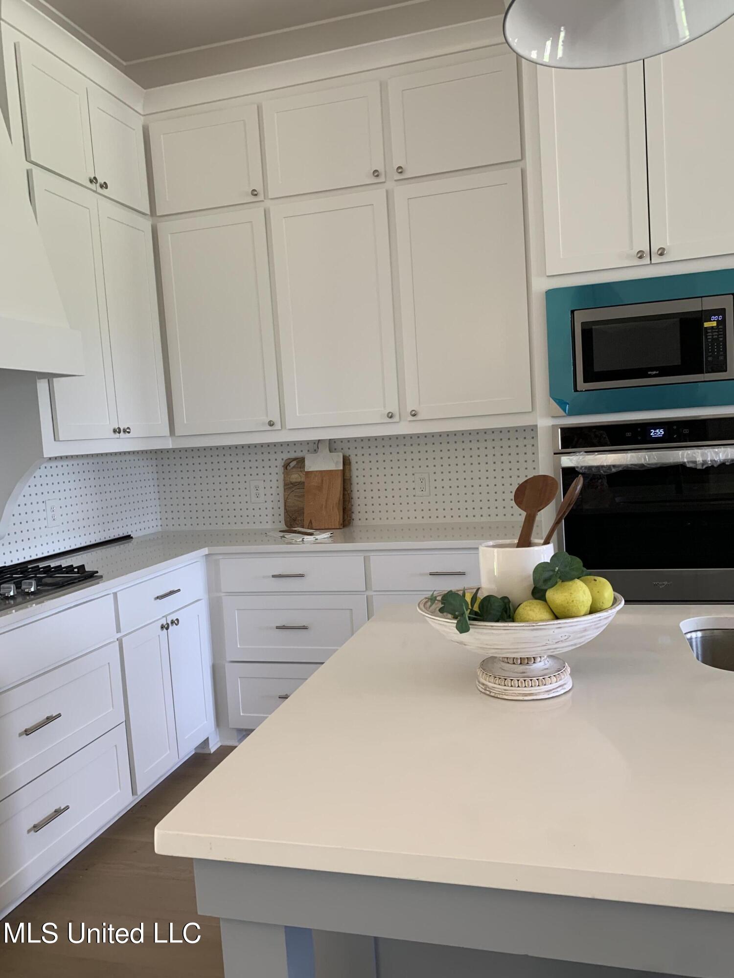 120 Trace Pointe Place