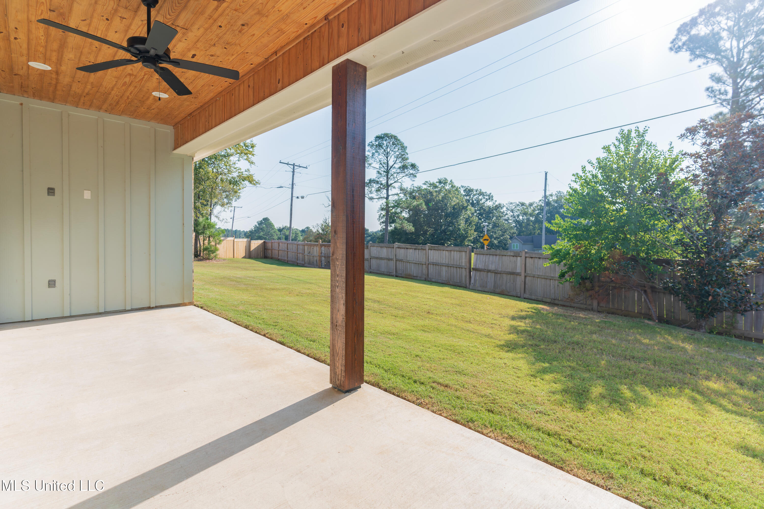 108 Catherine Boulevard