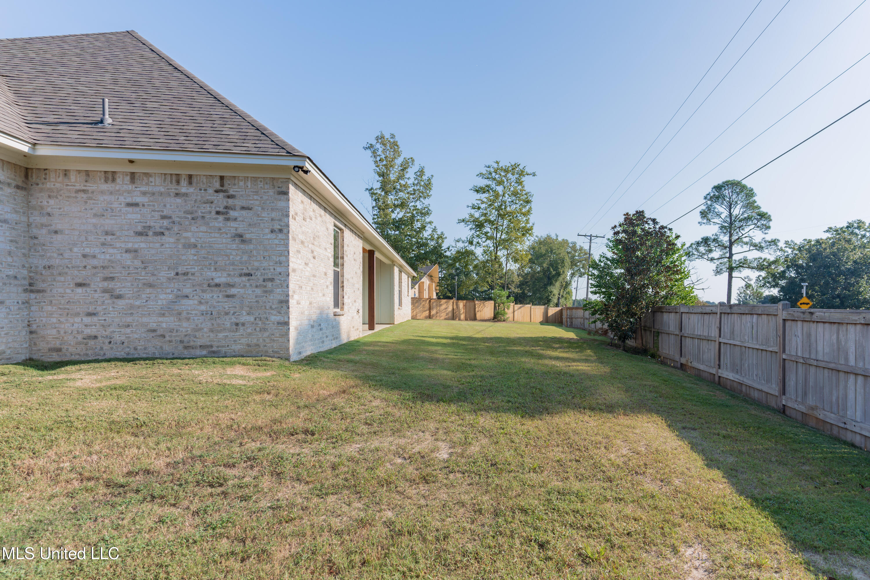 108 Catherine Boulevard