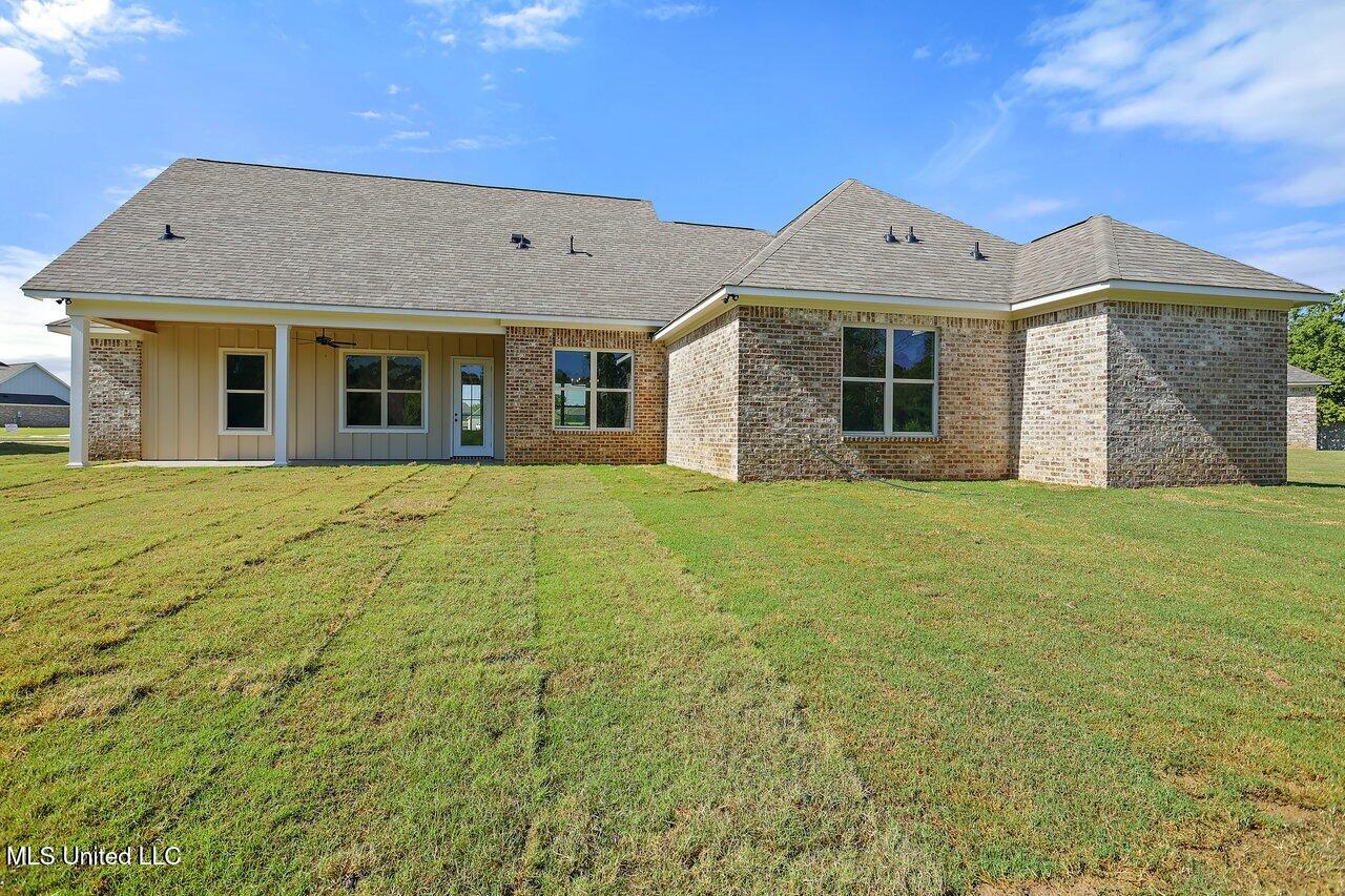 116 Trace Pointe Place