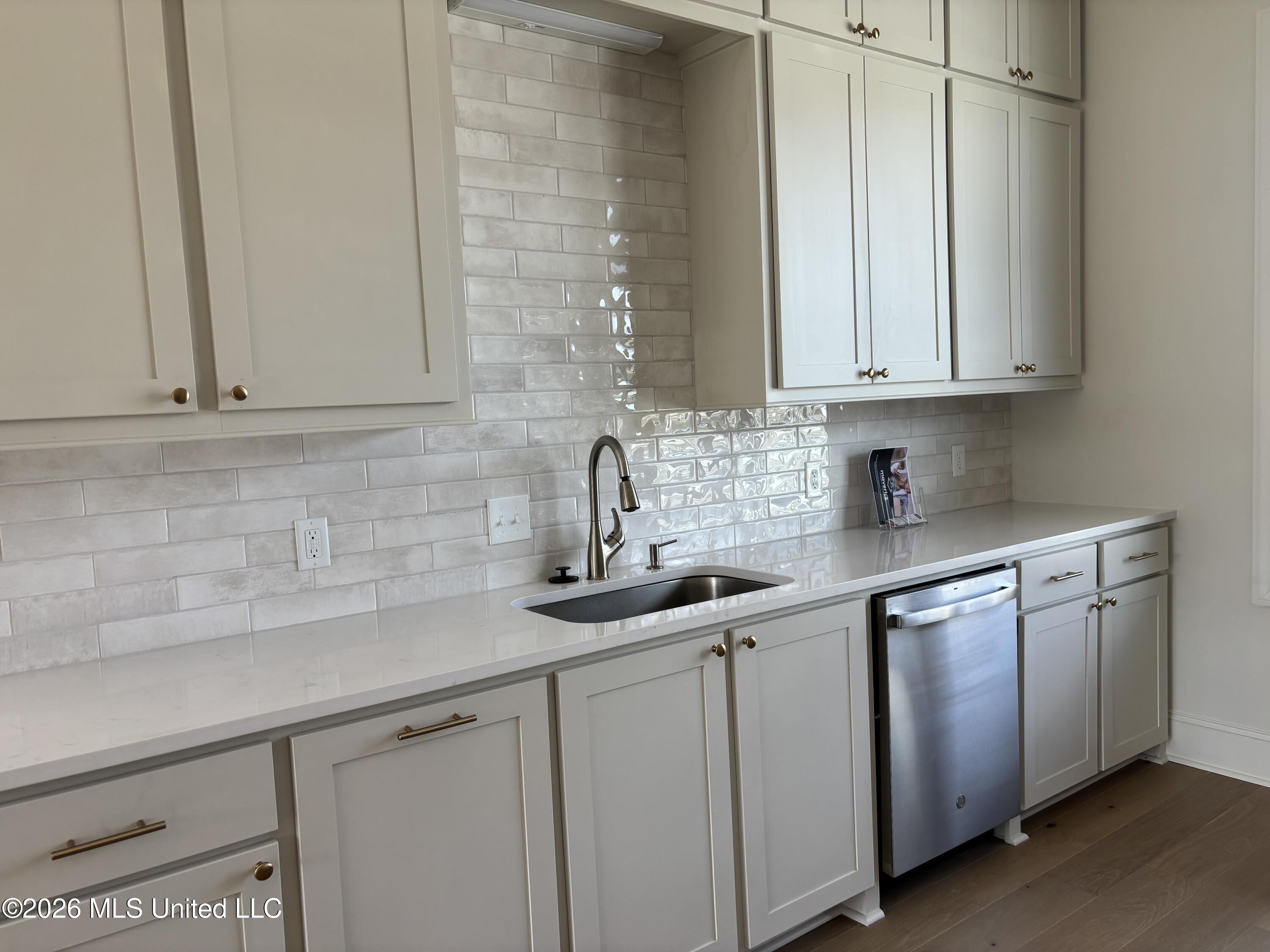 107 Trace Pointe Place