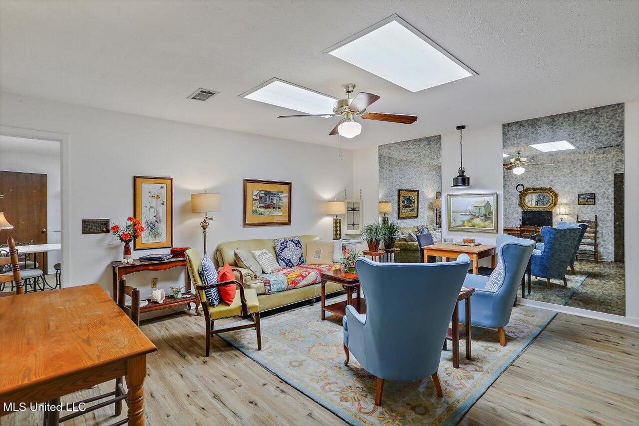 9081 Smith Station Road