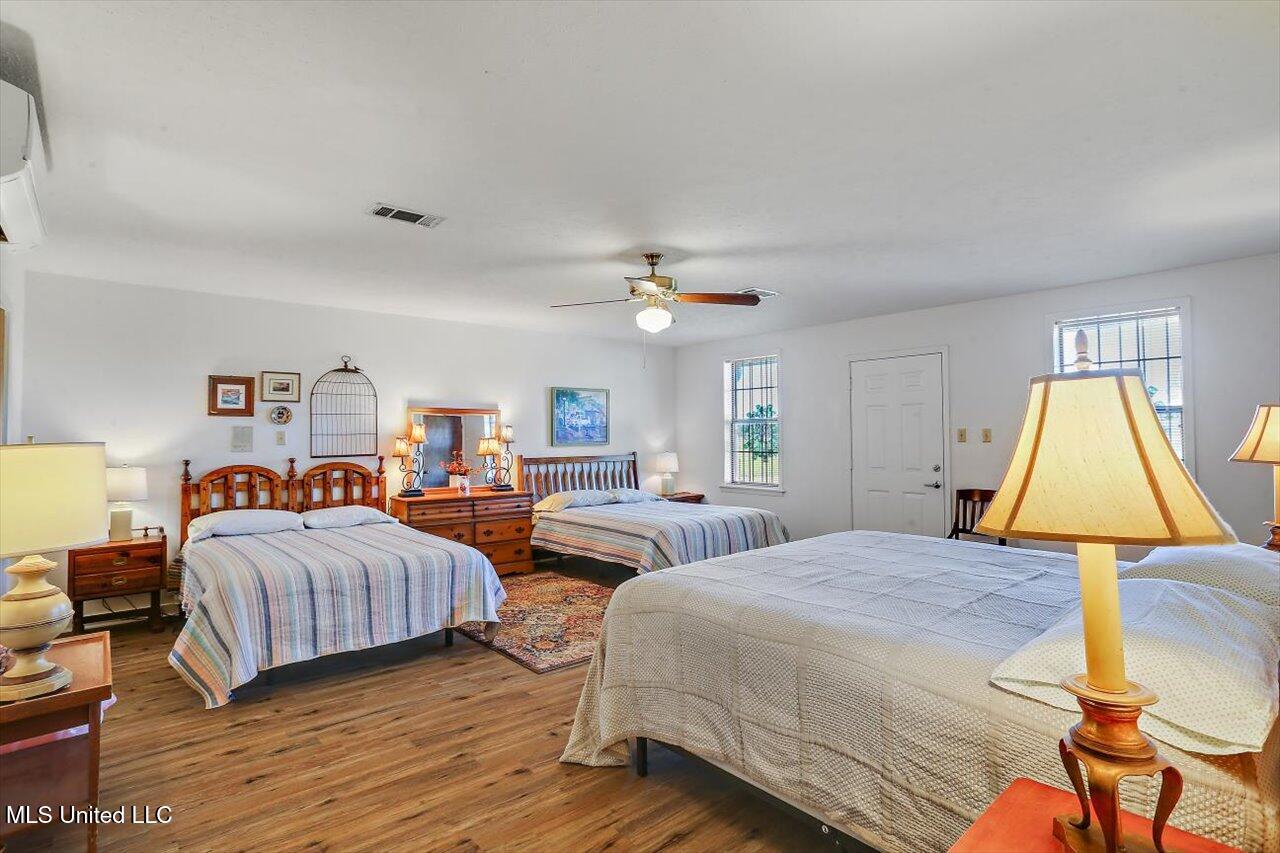 9081 Smith Station Road