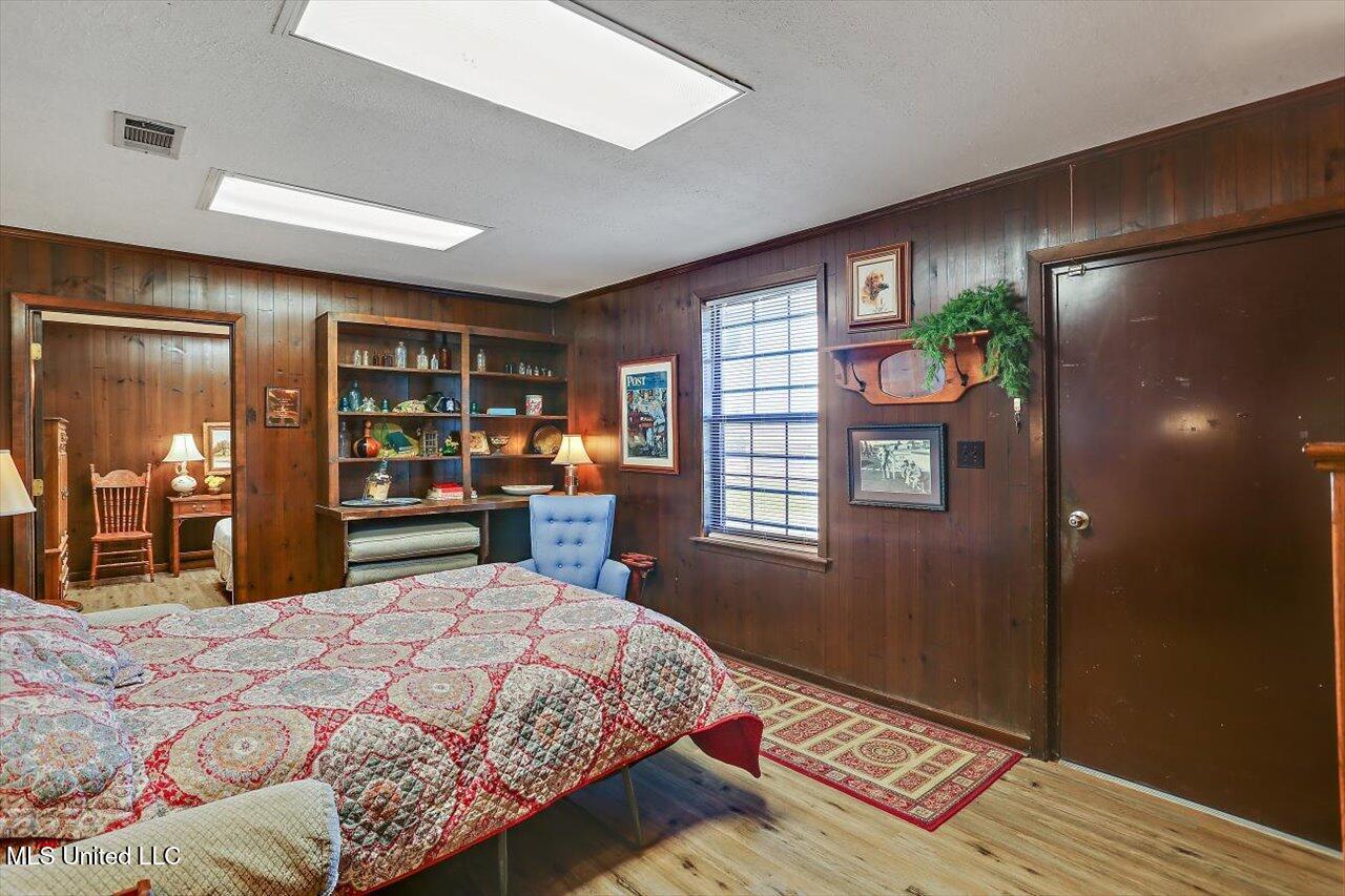 9081 Smith Station Road