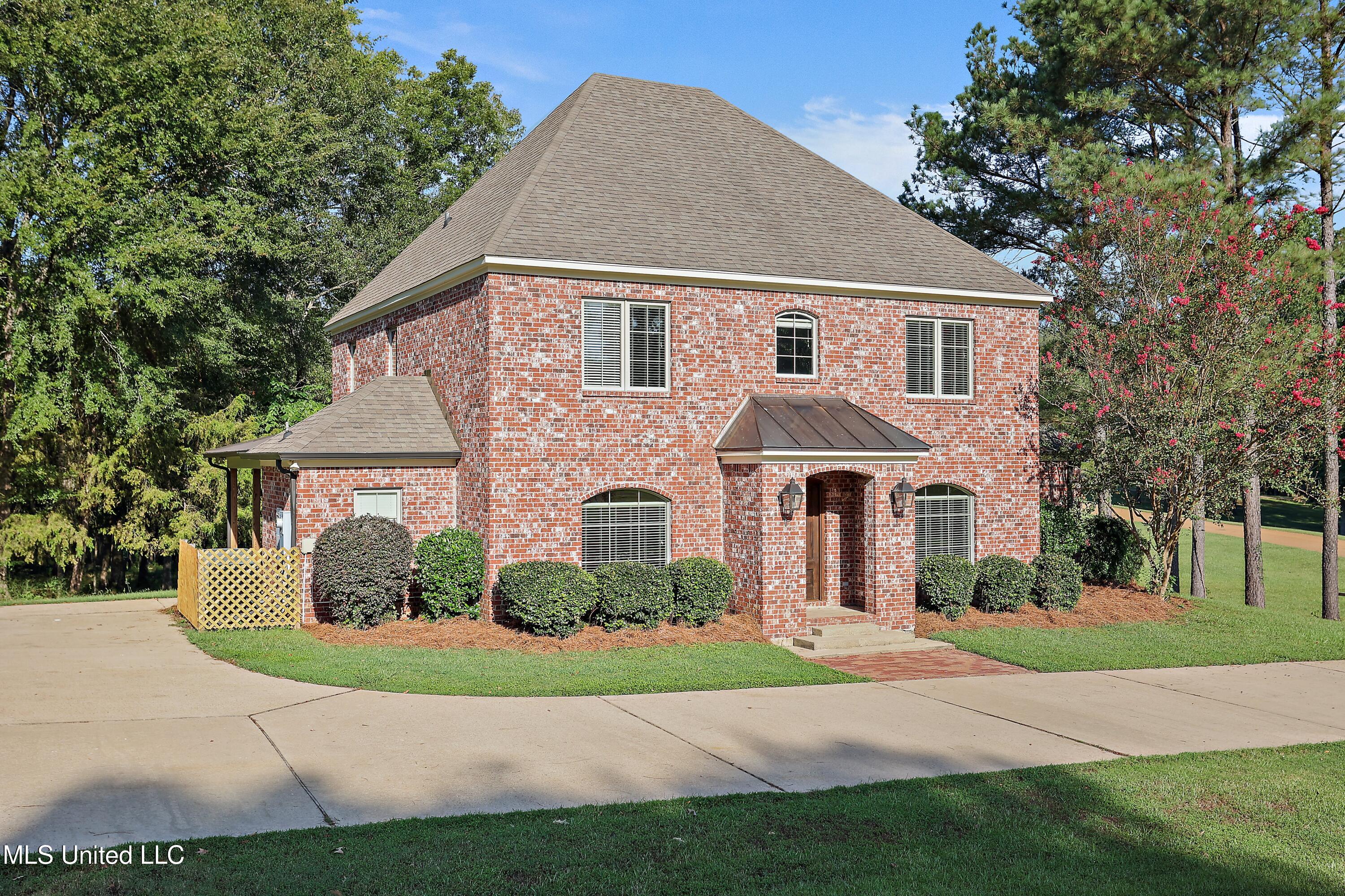 130 Bellemeade Drive