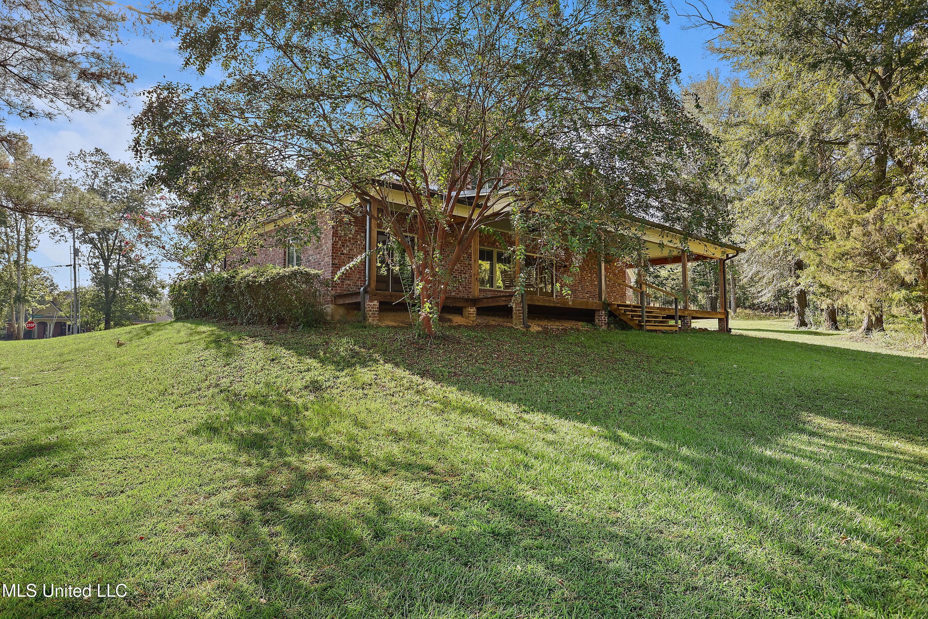 130 Bellemeade Drive