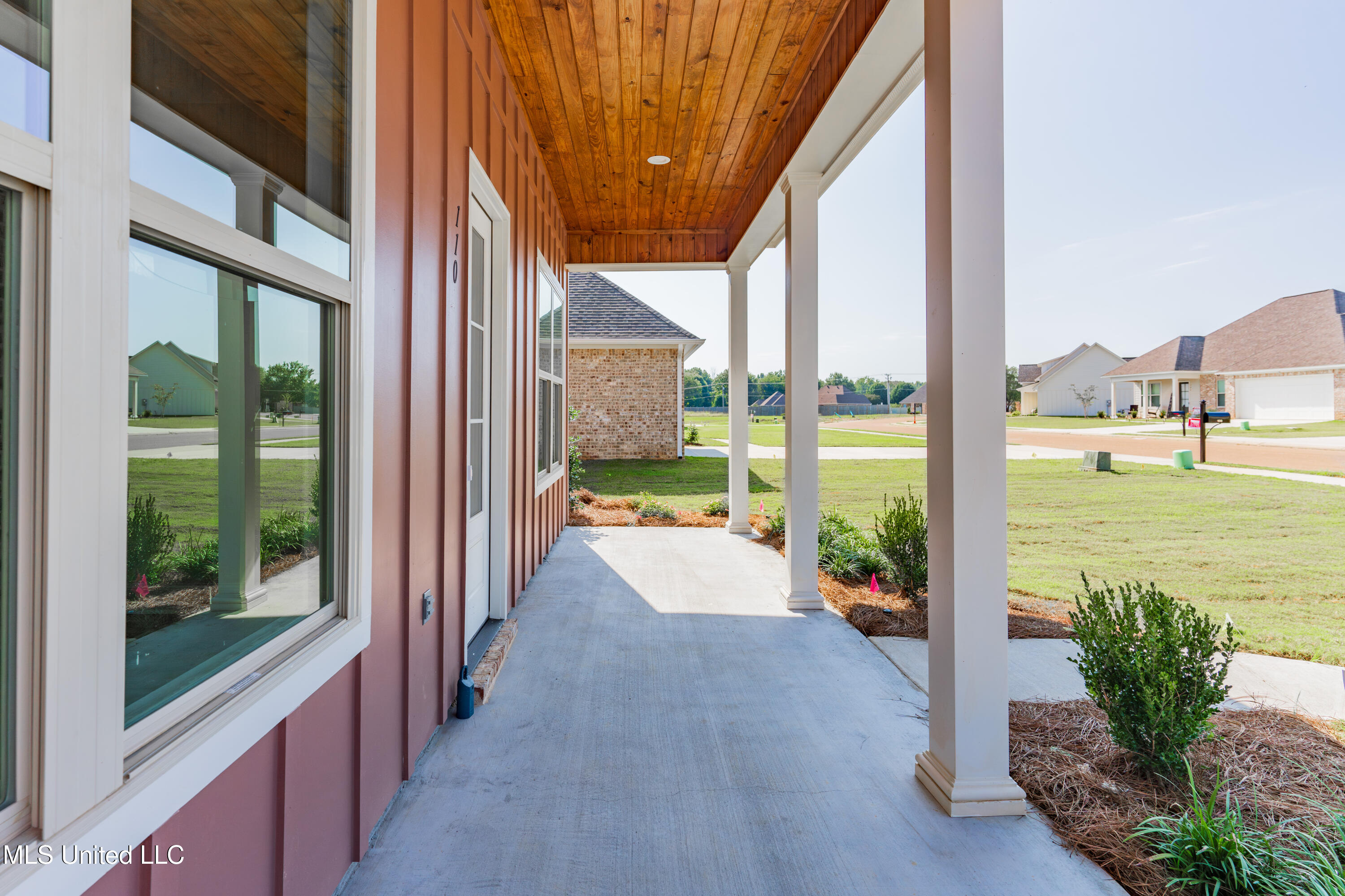 110 Trace Pointe Place