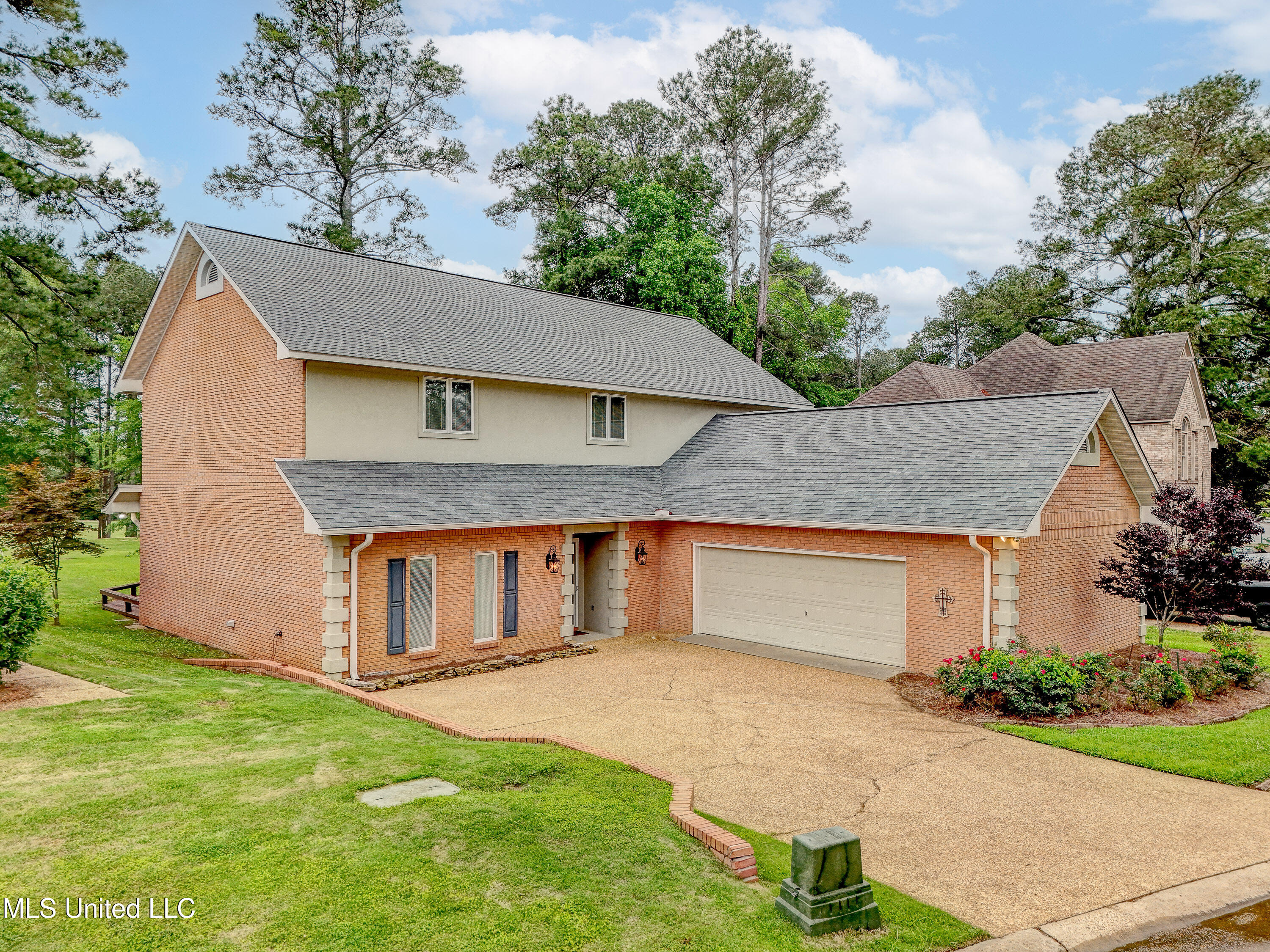 3099 E Fairway Drive